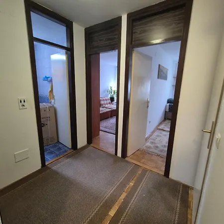 Smailovic Apartment *